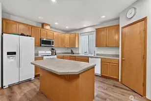 5007 Chambers Creek Loop SE, Olympia, WA 98501 - Photo 6