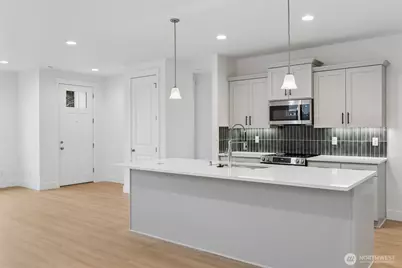 14531 204th Avenue E #906, Bonney Lake, WA 98391 - Photo 6