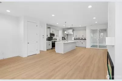 14531 204th Avenue E #906, Bonney Lake, WA 98391 - Photo 2