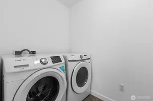 631 Ilwaco Ave NE, Renton, WA 98059 - Photo 32