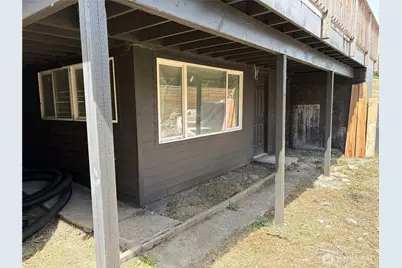 4123 W D Street, Bremerton, WA 98312 - Photo 18