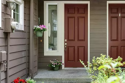 445 Shelton Place NE, Renton, WA 98056 - Photo 2