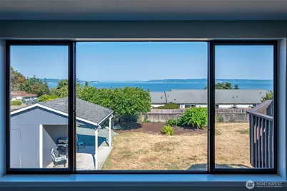 1264 Eagle Crest Drive, Oak Harbor, WA 98277 - Photo 14