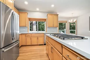20534 NE 33rd Ct NE, Sammamish, WA 98074 - Photo 10