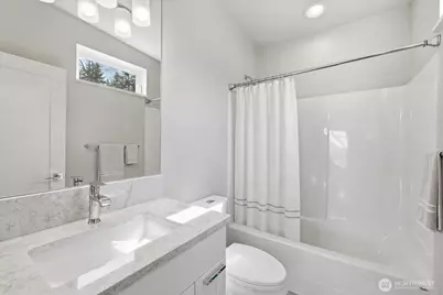 4033 129th Place SE, Bellevue, WA 98006 - Photo 24