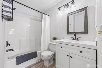 9809 132nd Street Court E #B, Puyallup, WA 98373 - Photo 22