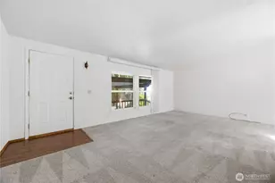 9314 Canyon Rd, Puyallup, WA 98371 - Photo 6