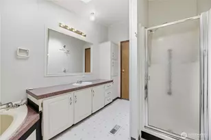 9314 Canyon Rd, Puyallup, WA 98371 - Photo 22