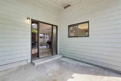 2327 NE 92nd Street, Seattle, WA 98115 - Photo 14