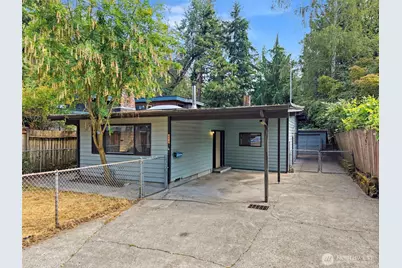 2327 NE 92nd Street, Seattle, WA 98115 - Photo 1