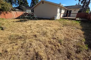 412 McKenzie Ave SW, Yelm, WA 98597 - Photo 10