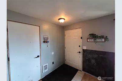 412 McKenzie Avenue SW, Yelm, WA 98597 - Photo 2