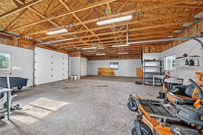 6401 145th Drive NE, Lake Stevens, WA 98258 - Photo 32