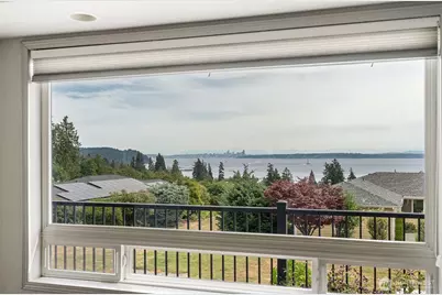 6406 E Royal View Lane, Port Orchard, WA 98366 - Photo 6