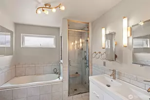 6406 E Royalview Ln, Port Orchard, WA 98366 - Photo 16