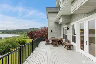 5663 S Campbell Lake Rd, Anacortes, WA 98221 - Photo 32