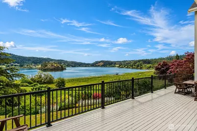 5663 S Campbell Lake Road, Anacortes, WA 98221 - Photo 4