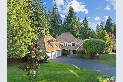 6807 214th Avenue NE, Redmond, WA 98053 - Photo 2