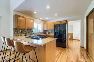 11831 SE 206th St, Kent, WA 98031 - Photo 8