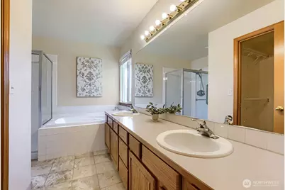 11831 SE 206th Street, Kent, WA 98031 - Photo 14