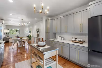 4137 41st Avenue S, Seattle, WA 98118 - Photo 12