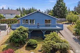 352 Lochwood Dr, Camano Island, WA 98282 - Photo 2