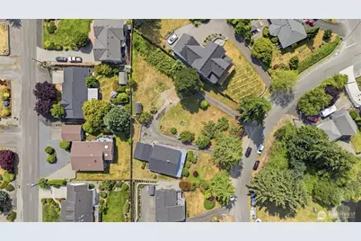 352 Lochwood Drive, Camano Island, WA 98282 - Photo 36