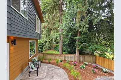 16106 Densmore Avenue N, Shoreline, WA 98133 - Photo 38
