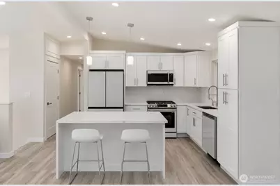 16436 SE 8th St, Bellevue, WA 98008 - Photo 6