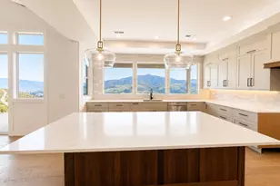 917 Long Dr, Chelan, WA 98816 - Photo 4