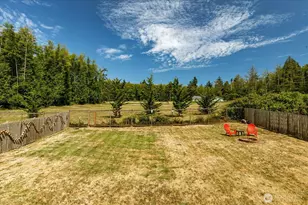 1243 Russell Dr, Coupeville, WA 98239 - Photo 10