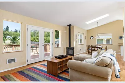 1243 Russell Drive, Coupeville, WA 98239 - Photo 12
