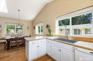 1243 Russell Dr, Coupeville, WA 98239 - Photo 18