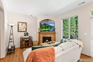 288 NE Fallon Ct, Bremerton, WA 98311 - Photo 8