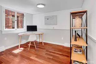 2714 10th Ave W, Seattle, WA 98119 - Photo 22