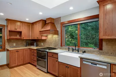14808 260th Avenue SE, Issaquah, WA 98027 - Photo 12