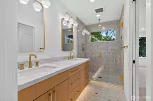 12036 Hiram Pl NE, Seattle, WA 98125 - Photo 22