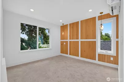 12036 Hiram Place NE, Seattle, WA 98125 - Photo 20