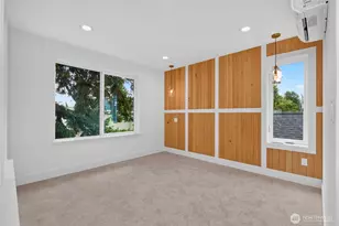 12036 Hiram Pl NE, Seattle, WA 98125 - Photo 20