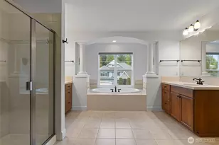 8835 NE 237th Pl NE, Redmond, WA 98053 - Photo 24
