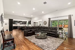 409 Ofarrell Cutoff Rd E, Bonney Lake, WA 98391 - Photo 4