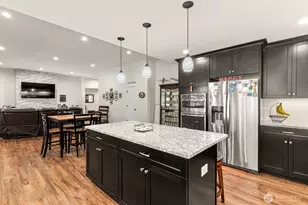 409 Ofarrell Cutoff Rd E, Bonney Lake, WA 98391 - Photo 12
