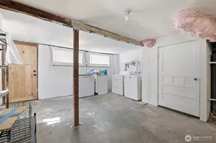 214 E 68th St, Tacoma, WA 98404 - Photo 20