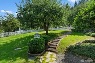 586 N Shore Blvd, Fox Island, WA 98333 - Photo 34