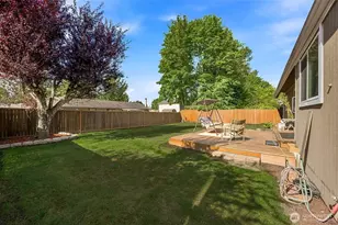 22015 SE 267th S, Maple Valley, WA 98038 - Photo 22