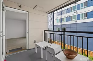 321 10th Ave S, Seattle, WA 98104 - Photo 14
