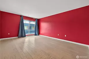 321 10th Ave S, Seattle, WA 98104 - Photo 24
