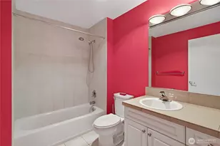 321 10th Ave S, Seattle, WA 98104 - Photo 26