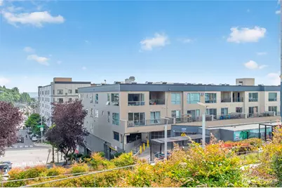 321 10th Avenue S #710, Seattle, WA 98104 - Photo 6