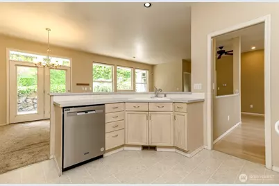 8910 71st Street Ct SW, Lakewood, WA 98498 - Photo 10